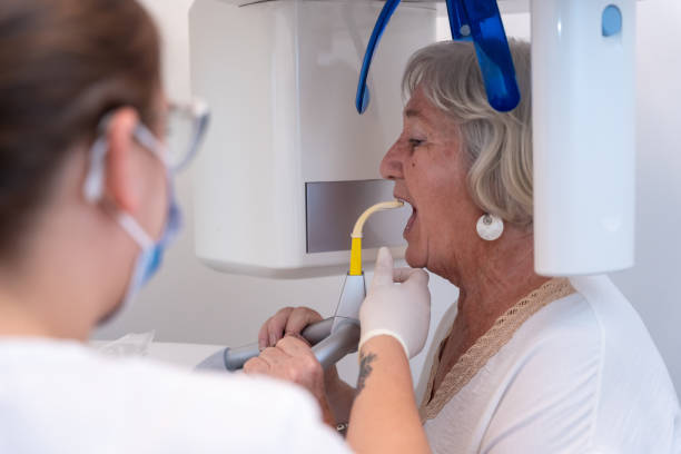 Best Emergency Gum Treatment in Grant Valkaria, FL
